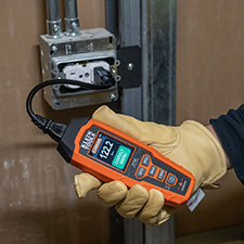 Klein Tools® Introduces Circuit Analyzer to Identify Common Wiring Faults